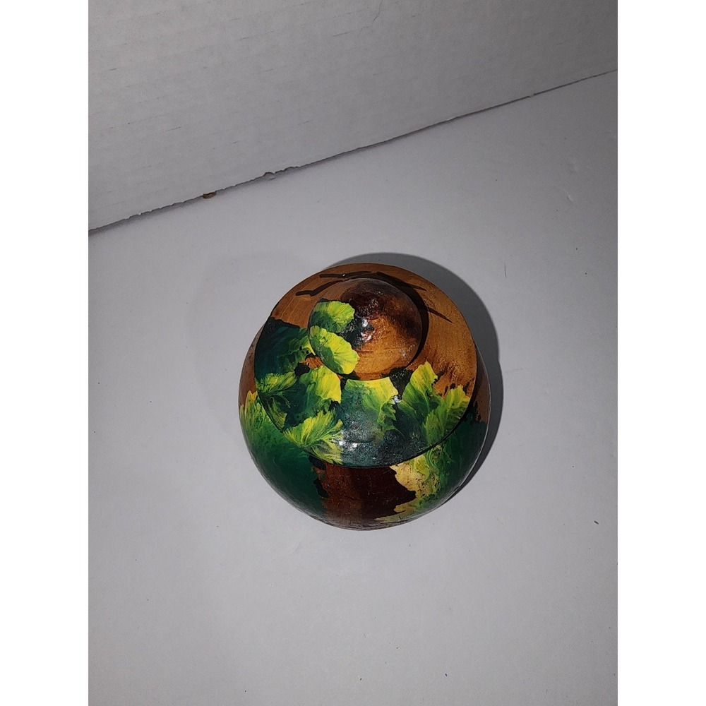 Haiti wood pot souvenir hand painted